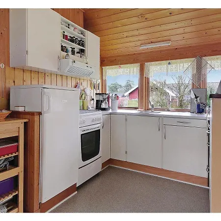 Three-bedroom Holiday In *