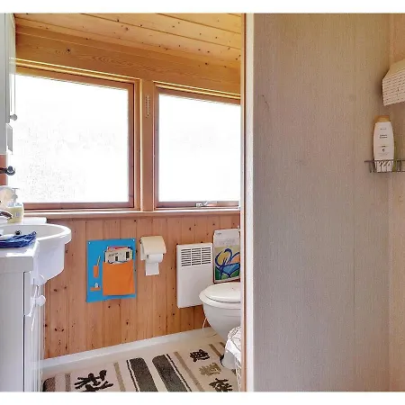 Ferienhaus Three-bedroom Holiday In